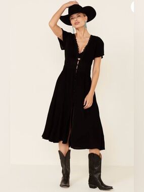Beyond the Radar Women's Black Midi Dress with Button Front
